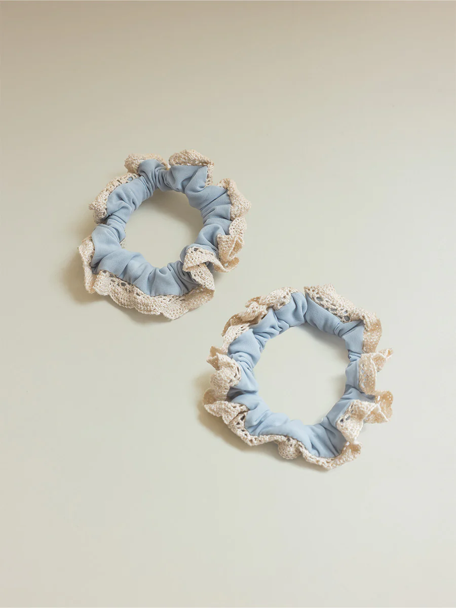 Lace Kiss Set Scrunchie - Image 8