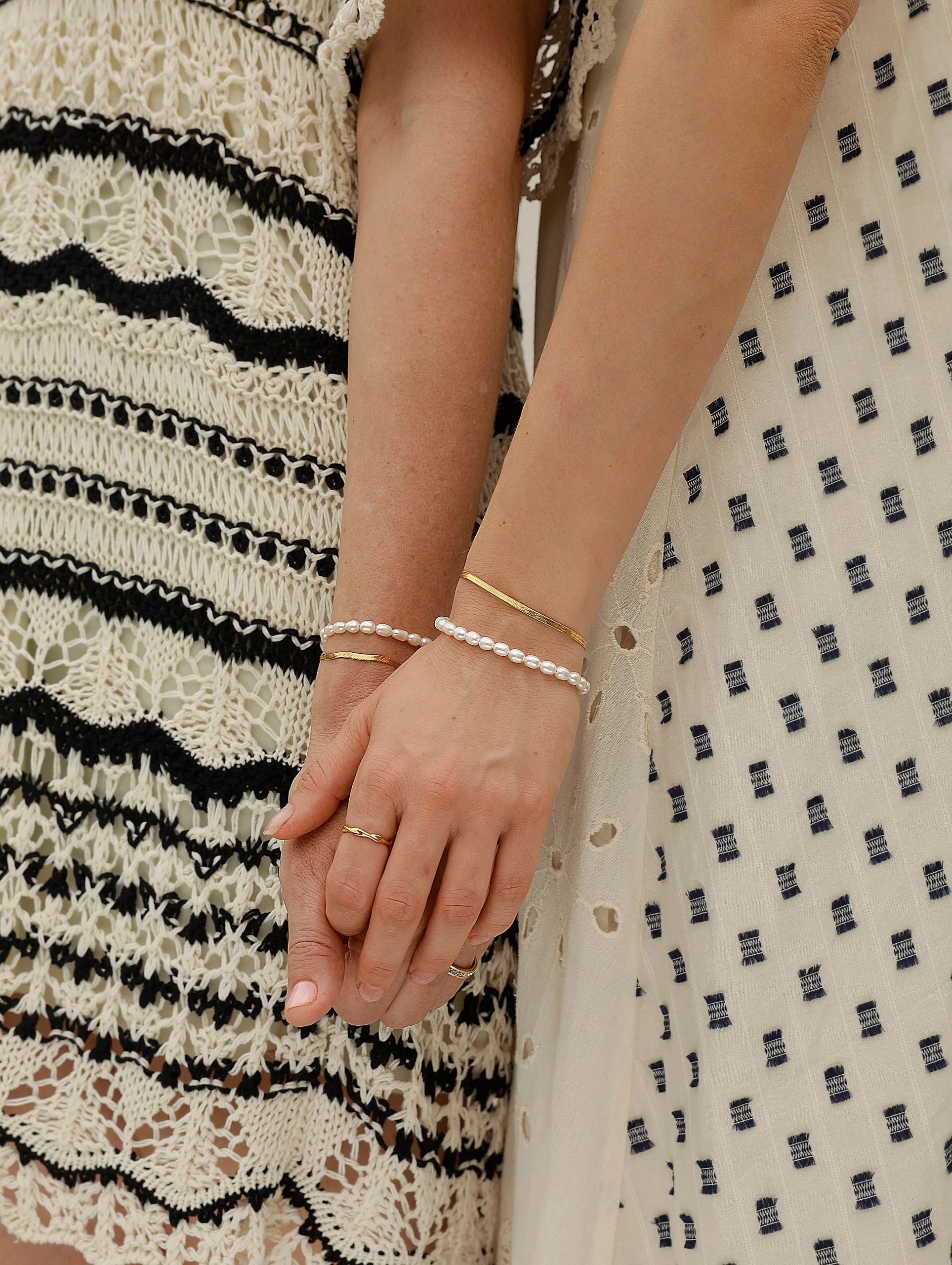 Sleek Armband - Image 14